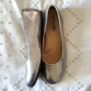 Software silver leather ballet flats size 10.5